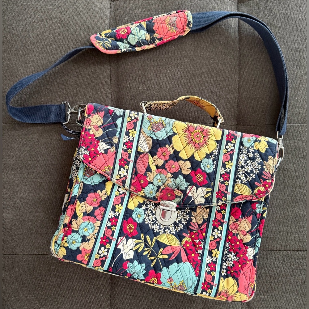 Vera Bradley Happy Snails Laptop Messenger Bag